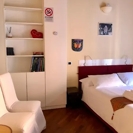 Dame 4 * Bologna